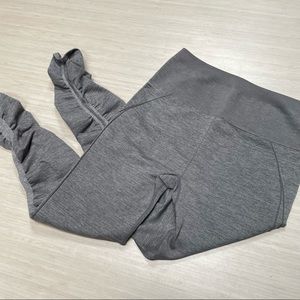 Fabletics High Waisted Seamless Ruched Leggings Grey Women's Size Small